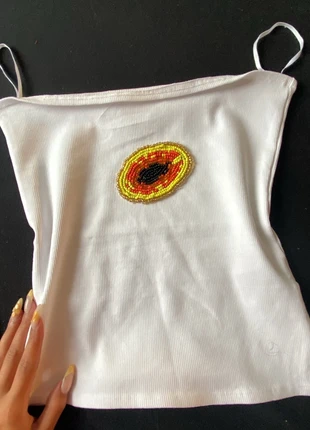Hand-Embroidered Papaya Motif top, état: Neuf sans étiquette, taille: S / 36 / 8, 45,00 €, 47,95 € Protection acheteurs incluse