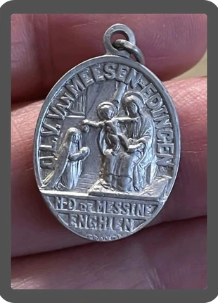 Médaille religieuse en aluminium 🍄., merk: Religion, staat: Heel goed, € 7,00, € 8,05 inclusief Kopersbescherming