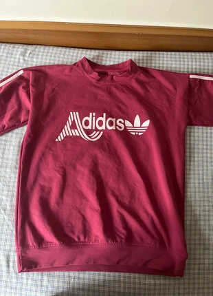 maglietta sportiva “adidas”, marke: sbrtevo, zustand: Neu, größe: XL / 42 / 14, 5,00 €, 5,95 € inklusive Vinted-Käuferschutz