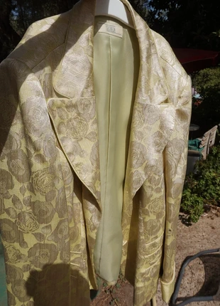 Blazer vintage Trovada dorada con flores, estilo elegante, marque: Trovada, état: Très bon état, taille: M / 38 / 10, 10,00 €, 11,20 € Protection acheteurs incluse