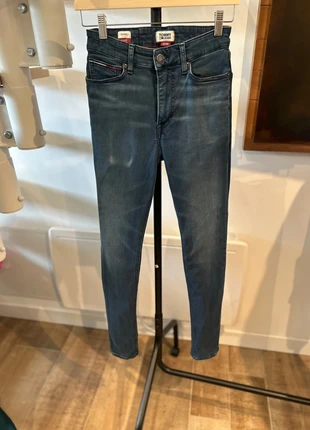 Jean skinny Tommy Hilfiger W27, marque: Tommy Hilfiger, état: Très bon état, taille: W27 | FR 36, 19,00 €, 20,65 € Protection acheteurs (Pro) incluse