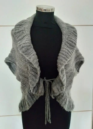 Gilet con volant in lana, marque: Piazza Italia, état: Très bon état, taille: S / 36 / 8, 3,00 €, 3,85 € Protection acheteurs incluse