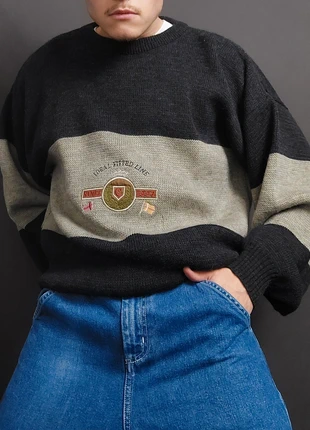 Pull Vintage 80s Boxy Fit Oversize Gris / Kaki à Logo Écusson Brodé (L), brand: Vintage Dressing, condition: Good, size: L, €22.00, €23.80 includes Buyer Protection Pro