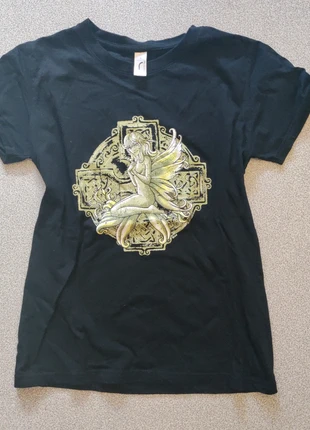 Tea shirt feary, marke: SOLO, zustand: Sehr gut, größe: L / 40 / 12, 3,50 €, 4,38 € inklusive Vinted-Käuferschutz