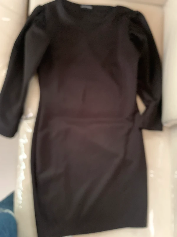 Robe noir - photo numéro 2
