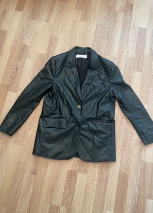 Veste style cuir berska noir femme, marca: Bershka, estado: Muy bueno, tamaño: M / 38 / 10, 20,00 €, 21,70 € Protección al comprador incluida