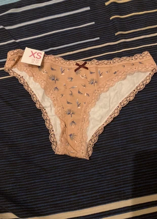 Tanga Jolie, brand: Independent, condition: New with tags, size: XS / 34 / 6, €25.00, €26.95 includes Buyer Protection