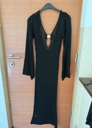 Schwarzes Häkelkleid/Strandkleid mit tiefem Rückenausschnitt & Muscheldetail, marca: One Size, estado: Muy bueno, tamaño: Talla única, 55,00 €, 58,45 € Protección al comprador incluida