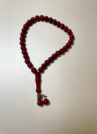 Deep Red Beaded Prayer Bracelet with Tassel Accent, brand: Unbranded, condition: Very good, £6.00, £7.00 includes Buyer Protection