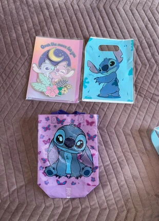 Lot Stitch idéal anniversaire neuf, merk: Stitch, staat: Nieuw zonder prijskaartje, € 4,00, € 4,90 inclusief Kopersbescherming