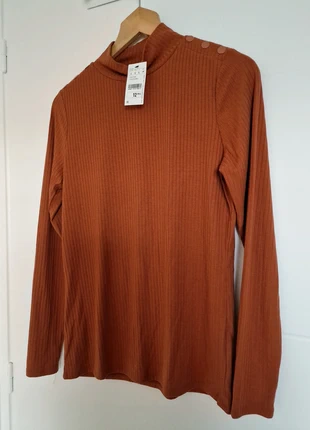 Pull a col roulé neuf, marque: Pimkie, état: Neuf avec étiquette, taille: L / 40 / 12, 5,00 €, 5,95 € Protection acheteurs incluse