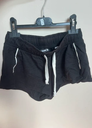 Short femme Tally Weijl 34, marque: Tally Weijl, état: Très bon état, taille: XS / 34 / 6, 1,00 €, 1,75 € Protection acheteurs incluse