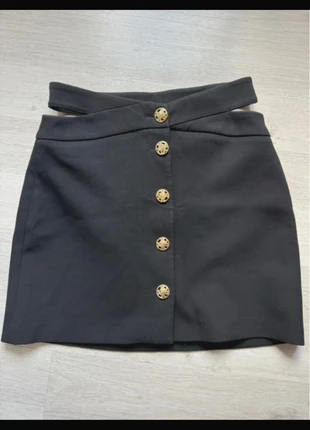 Jupe Zara boutons dorés, marke: Zara, zustand: Sehr gut, größe: S / 36 / 8, 8,00 €, 9,10 € inklusive Vinted-Käuferschutz