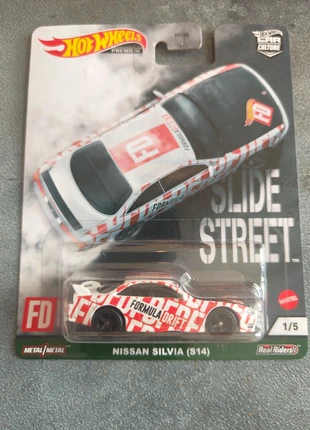 Hotwheels Nissan Silvia S14, formula Drift., merk: Hot Wheels, staat: Nieuw met prijskaartje, maat: Prematuur, tot 44 cm, € 20,00, € 21,70 inclusief Kopersbescherming
