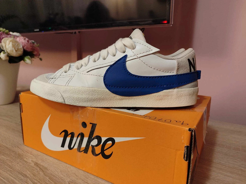 Nike Jumbo 77 1