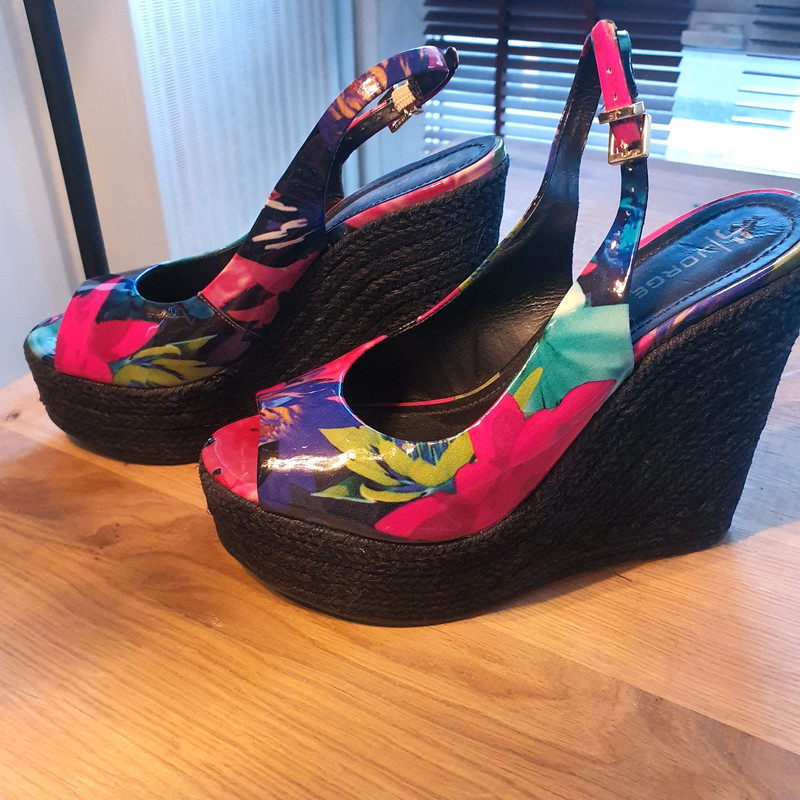 Chaussures compensees ouvertes jorge bischoff T38 Vinted