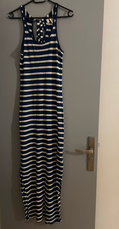 Robe longue rayée bleue et blanche taille XS 1