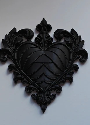 Black Heart wall decoration, brand: Phoenix Creations, condition: New with tags, £12.00, £13.30 includes Buyer Protection