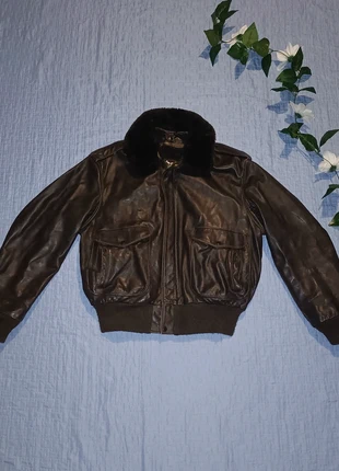 bomber giacca in vera pelle vintage Schott Made in USA con pelo interno staccabile, marca: Schott, estado: Muy bueno, tamaño: M, 299,99 €, 315,69 € Protección al comprador incluida