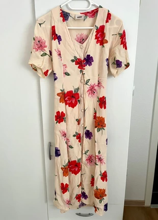 Blumenkleid, marque: Sonstiges, état: Très bon état, taille: M / 38 / 10, 15,00 €, 16,45 € Protection acheteurs incluse