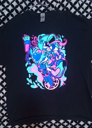 Helluva Boss t-shirt Fizzarolli and Asmodeus, merk: Helluva Boss, staat: Heel goed, maat: XL, € 22,00, € 23,80 inclusief Kopersbescherming