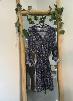 Robe imprimée bleu et beige In Extenso – taille 44 – fluide et confortable, marque: In Extenso, état: Neuf sans étiquette, taille: XXL / 44 / 16, 5,00 €, 5,95 € Protection acheteurs incluse