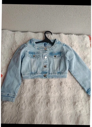 Veste en jean perlée Idexe – fille 4/5 ans neuves, brand: IDEXE', condition: New without tags, size: 5 years / 110 cm, €8.00, €9.10 includes Buyer Protection