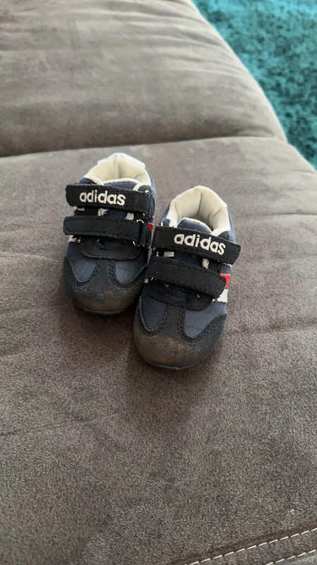 Adidas schuhe gr 22 on sale