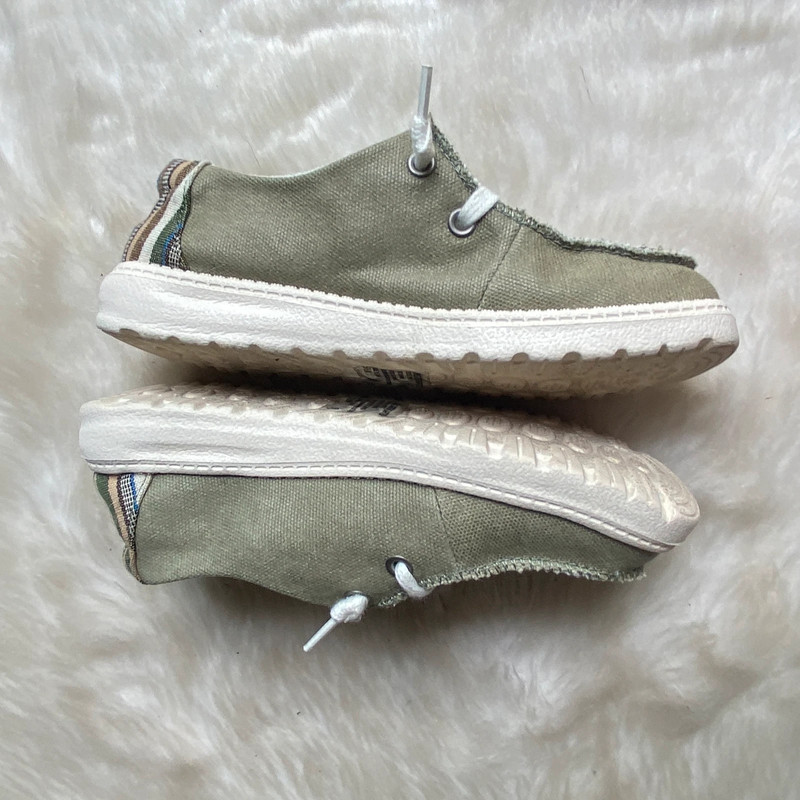 Embroidered Boho Green Slip On “Carter” Sneaker Shoes 3