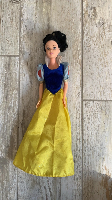 Barbie blanche sales