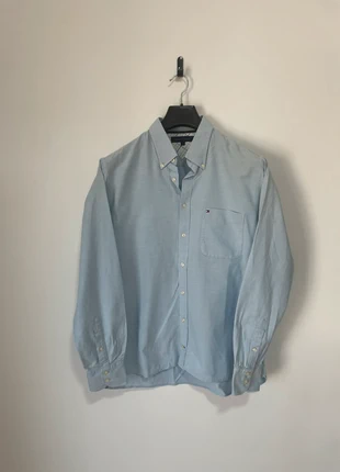 Tommy Hilfiger Blue Shirt, merk: Tommy Hilfiger, staat: Heel goed, maat: L, € 12,00, € 13,30 inclusief Kopersbescherming
