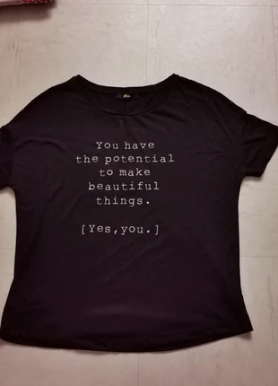 T-shirt message , marke: Mim, zustand: Sehr gut, größe: M / 38 / 10, 2,00 €, 2,80 € inklusive Vinted-Käuferschutz