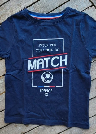 T-shirt à motifs, brand: Kiabi, condition: Very good, size: 4 years / 104 cm, €2.00, €2.80 includes Buyer Protection