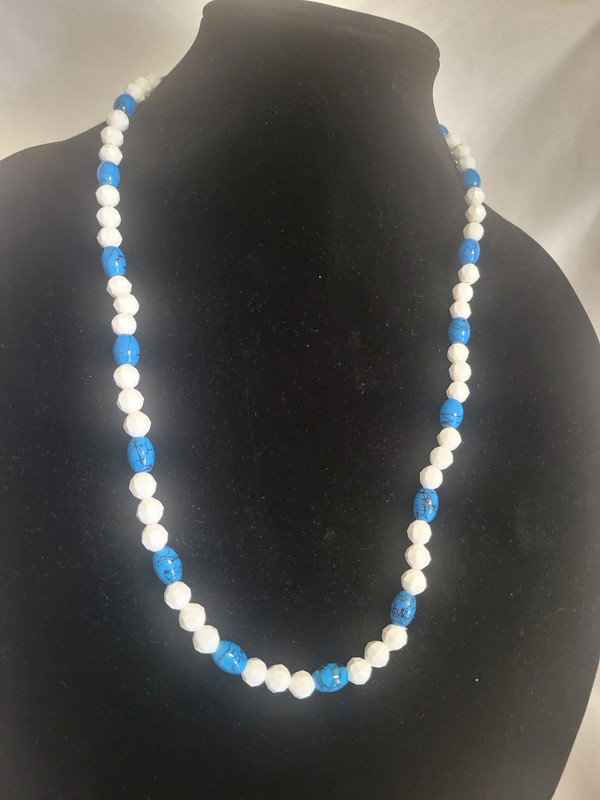 Blue & White Beaded Necklace 1