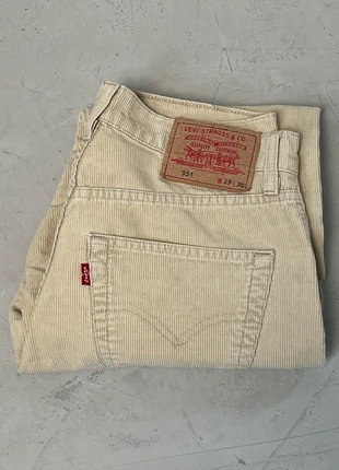 Levi’s 551 Corduroy Pants 29x30, brand: Levi's, condizioni: Buone, taglia: S, €30.00, €32.20 include la Protezione acquisti