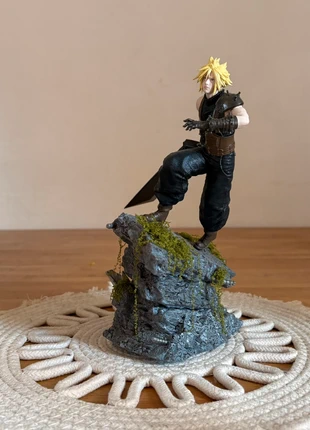 Figurine Cloud Strife – Final Fantasy, merk: Final Fantasy, staat: Nieuw zonder prijskaartje, maat: Universeel, € 80,00, € 84,70 inclusief Kopersbescherming