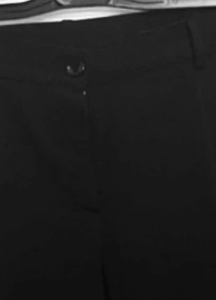 Pantalone a zampa Elisa Landri tg. 42, brand: Elisa Landri, condizioni: Ottime, taglia: M / IT 42 / EU 38, €10.00, €11.20 include la Protezione acquisti