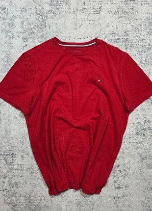 🔴 T-shirt Tommy Hilfiger Rouge Logo Brodé M Classic Preppy, marca: Tommy Hilfiger, estado: Muy bueno, tamaño: M, 24,99 €, 26,94 € Protección al comprador Pro incluida
