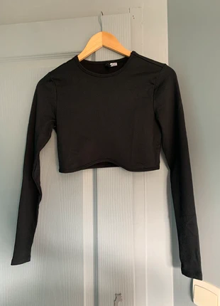 haut près du corps de sport , marque: H&M, état: Très bon état, taille: M / 38 / 10, 4,00 €, 4,90 € Protection acheteurs incluse