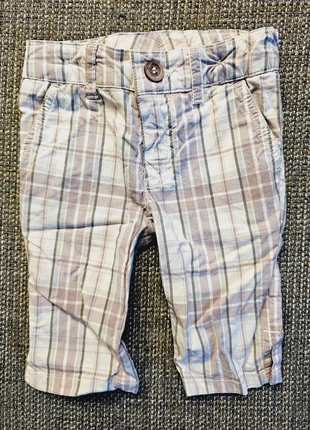 Pantalon bébé carreaux coloris parme, marque: United Colors of Benetton, état: Très bon état, taille: 9-12 mois / 74 cm, 3,00 €, 3,85 € Protection acheteurs incluse