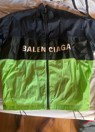 Balenciaga deals windbreaker green