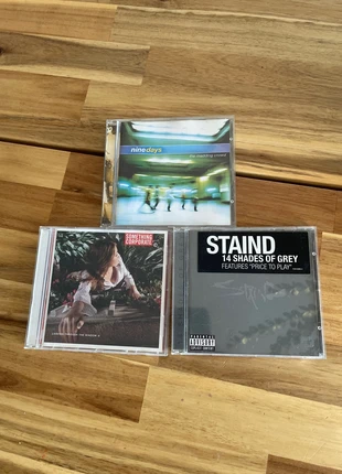 Lot De 3 Cds Rock, zustand: Sehr gut, 5,00 €, 5,95 € inklusive Vinted-Käuferschutz
