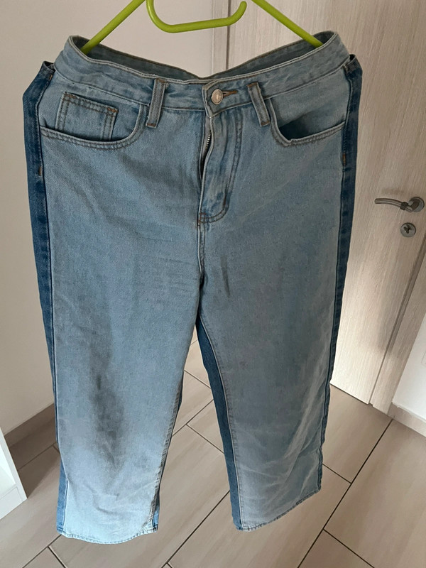 Jeans cut 2