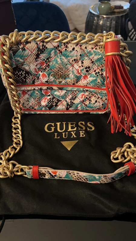 Guess Luxe bag in multicolor - Vinted