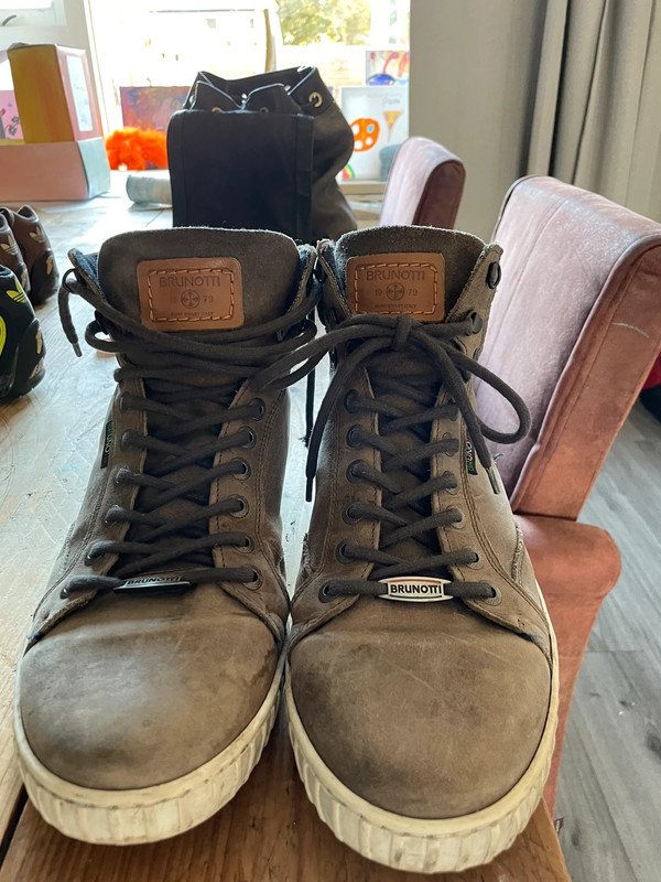 Brunotti schoenen half hoog maat 46