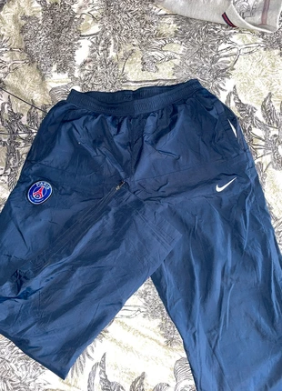 Jogging nike Paris saint germain , merk: Nike, staat: Heel goed, maat: L, € 30,00, € 32,20 inclusief Kopersbescherming