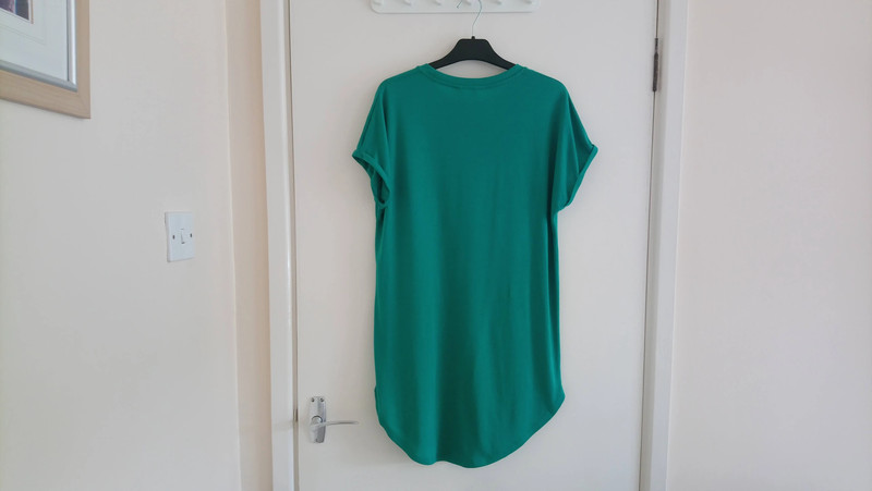 Green T-shirt / Long Length T-shirt 5