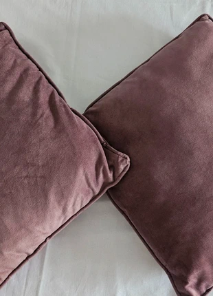 Lot de 2 Coussins+ housses carré 40×40, marca: pas de marque, estado: Bom, tamanho: 40 x 40 cm, €6.00, €7.00 inclui Proteção do Comprador