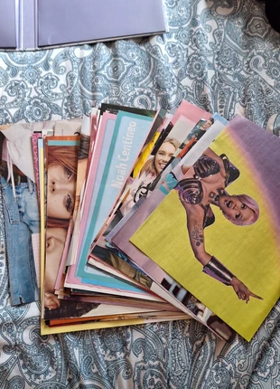 diverse posters, merk: diverse, staat: Nieuw zonder prijskaartje, € 30,00, € 32,20 inclusief Kopersbescherming