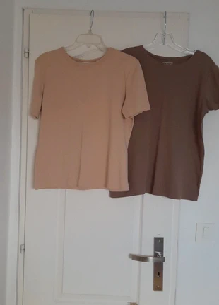 t-shirts à col rond (lot de 2), brand: Christopher & Banks, condition: Good, size: M / 38 / 10, €4.00, €4.90 includes Buyer Protection